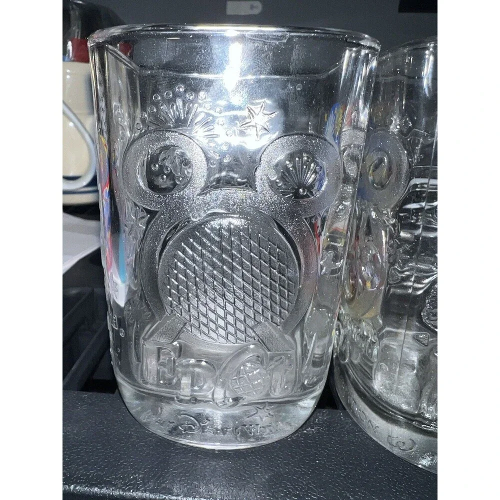 Walt Disney McDonalds 2000 All 4 Square Glasses Tumblers Complete Parks Vintage
